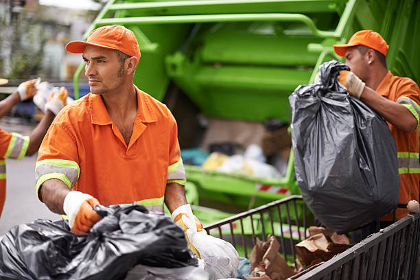 Best Commercial Cleanout Services  in Nevada, MO